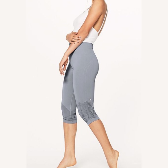 Lululemon Awakening Crop Taryn Toomey Collection - Picture 2 of 16